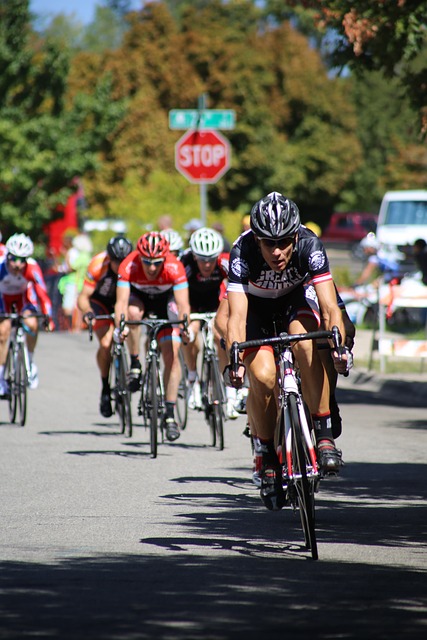 美国队夺得第三届网球联合杯冠军.