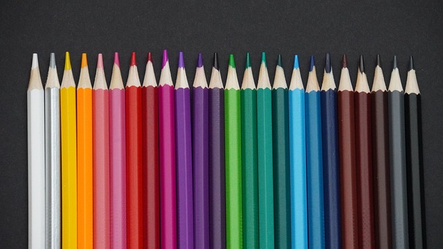 NBA最新动态：杜兰特受伤缺阵一周，火箭宣布格林成周最佳.